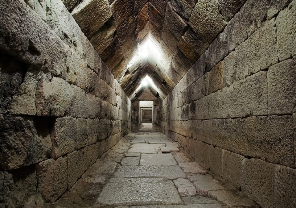mezek-thracian-burial-chamber-sanctuary-04